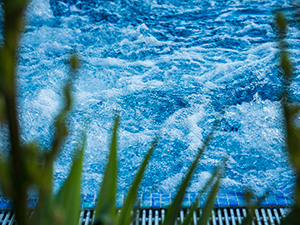 Outdoor whirlpool